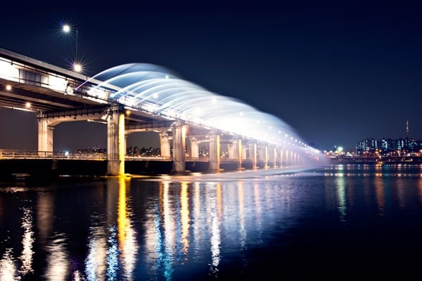 9 of the World's Most Incredible Fountains