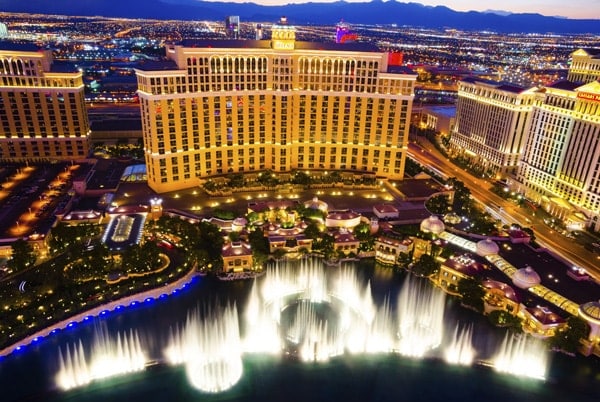 9 of the World's Most Incredible Fountains