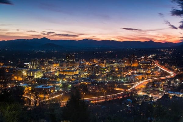 crafter_lover_destination_Asheville-Winter-Skyline