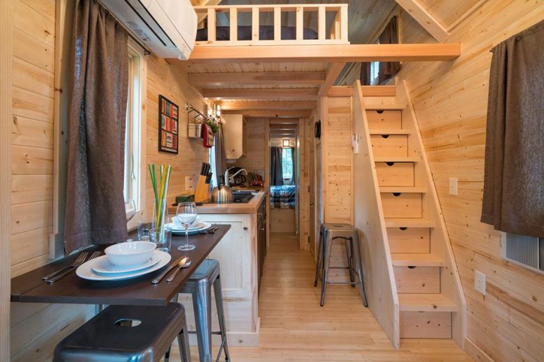 mt hood tiny house village