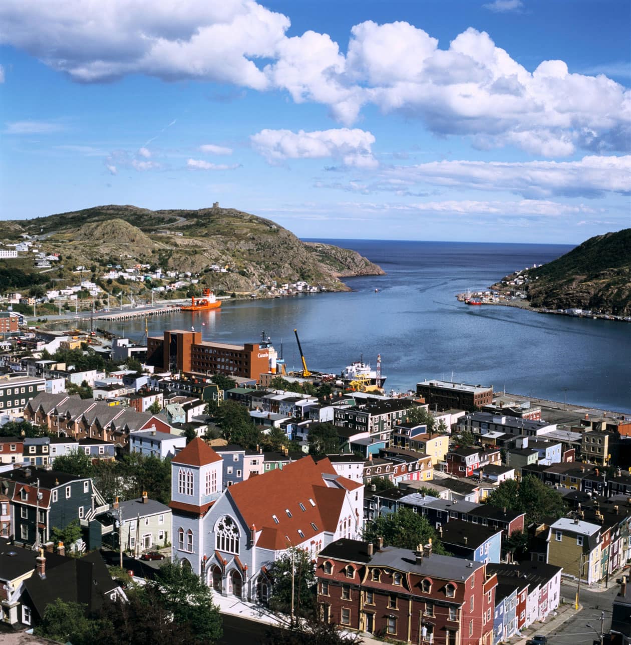 Iceland, Ireland, Norway, England, France and Denmark are travel destinations that are likely on your radar. But what if I told you that you could experience all of these cultures and environments in one place? Welcome to St. John’s, the capital of city of Newfoundland and Labrador. One of the most eastern places in North America, St. John’s offers history, nature, wildlife and culture. Here’s why you should go.