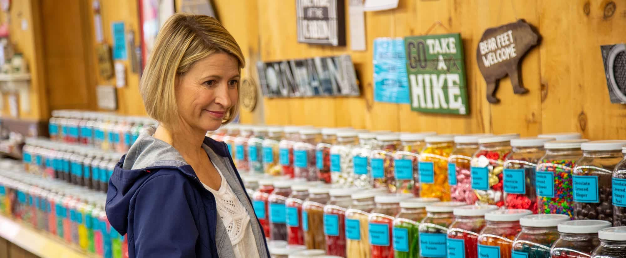 LAKES & MOUNTAINS OF NEW HAMPSHIRE