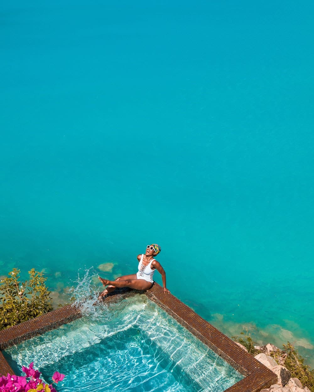 oneika - covid travel