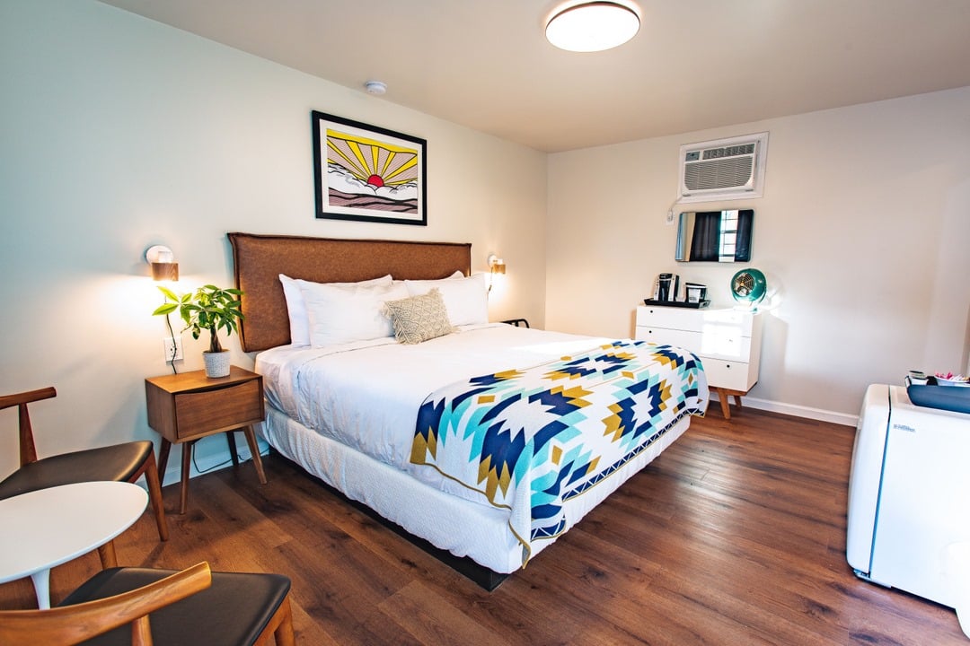 Stonewall Motor Lodge - Stonewall, Texas